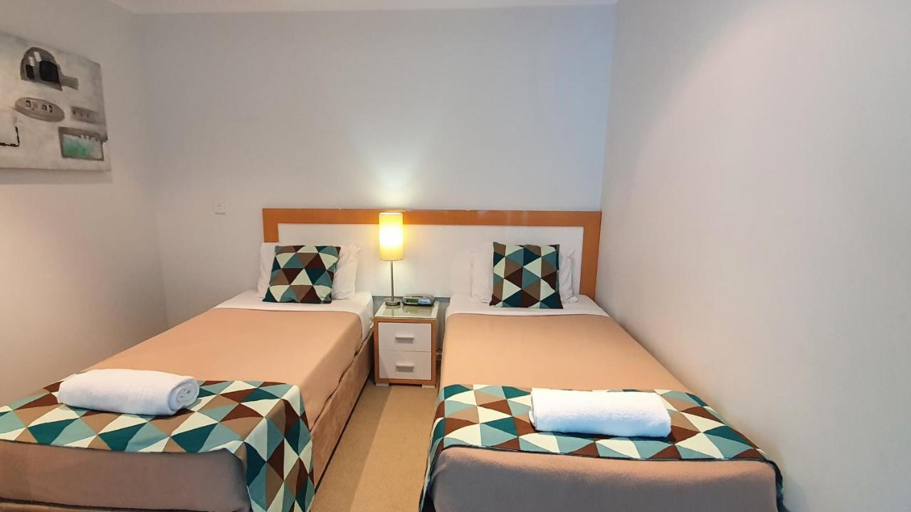 Koola Beach Apartments Баргара Екстер'єр фото