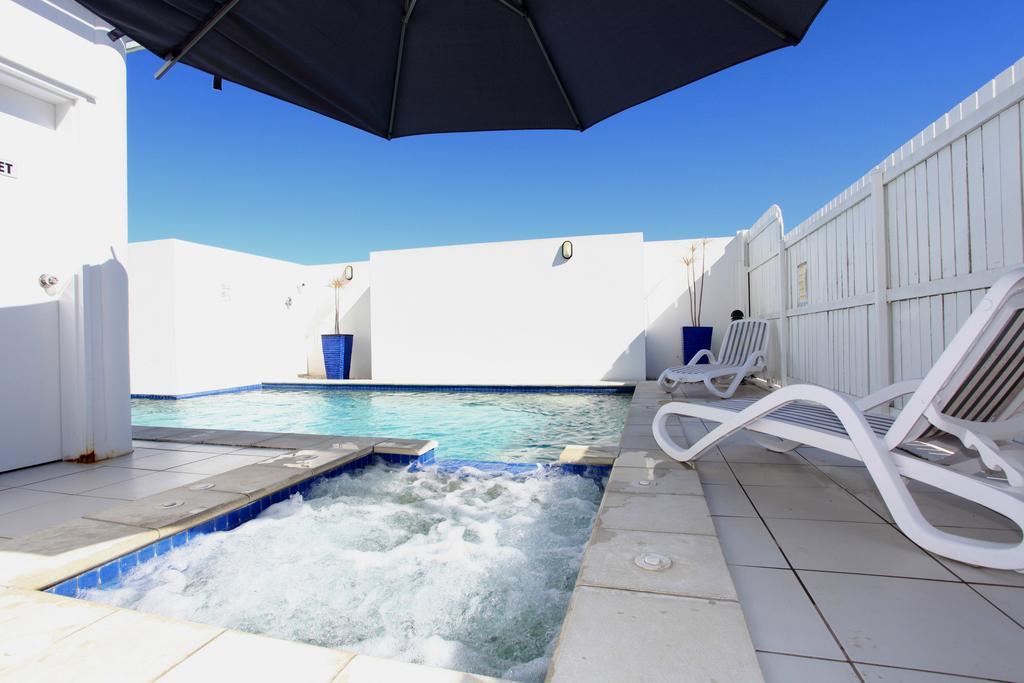 Koola Beach Apartments Баргара Екстер'єр фото