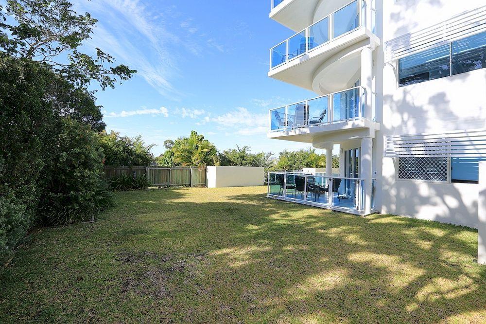 Koola Beach Apartments Баргара Екстер'єр фото
